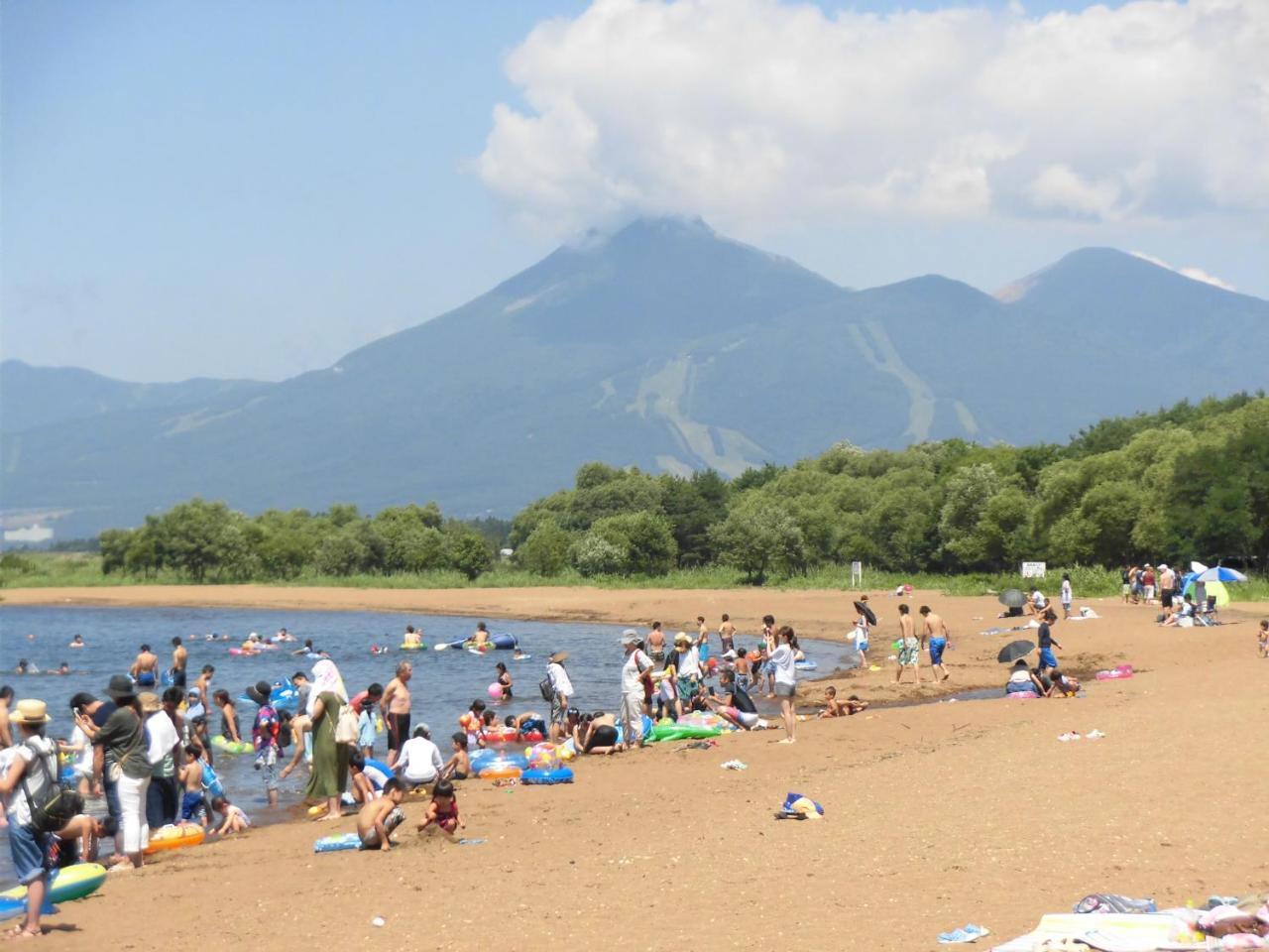 Lakeside Banko Hotel Inawashiro Ngoại thất bức ảnh