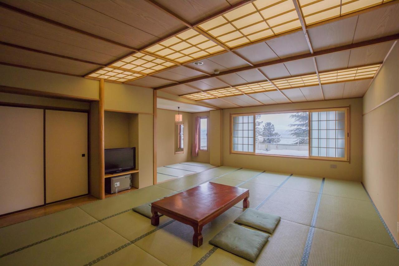 Lakeside Banko Hotel Inawashiro Ngoại thất bức ảnh